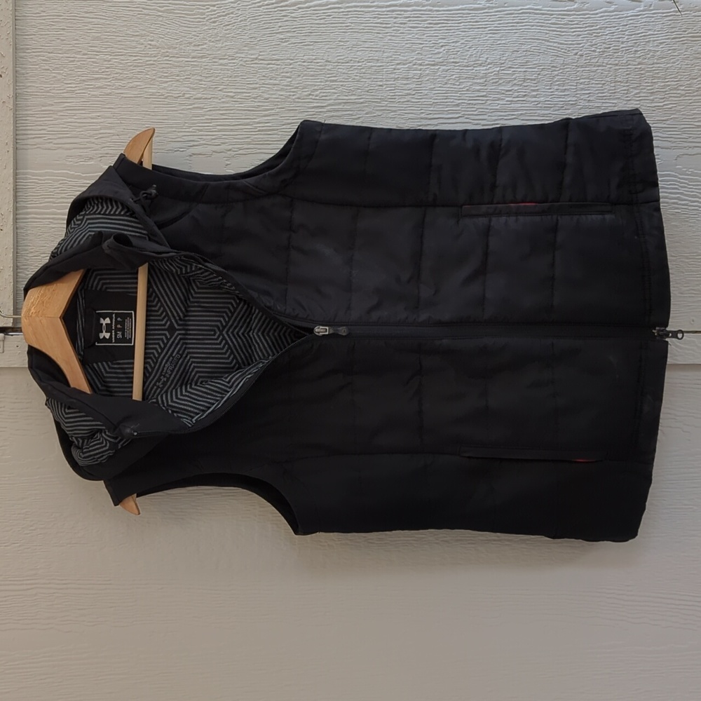 Under Armour Cold Gear women's vest with hood